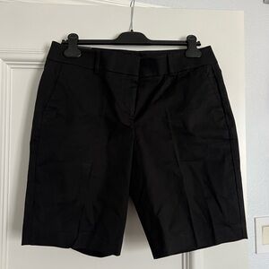 Ann Taylor Black Women's Bermudas